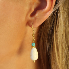 Earrings cream drops