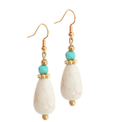 Earrings cream drops