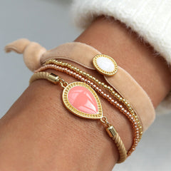 Velvet armbandje charm cream